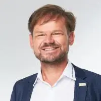 Mag. Jürgen E. Holzinger Mag. Jürgen E. Holzinger