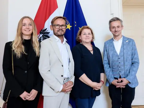 Termin bei Bundesministerin Korinna Schumann Termin bei Bundesministerin Korinna Schumann
